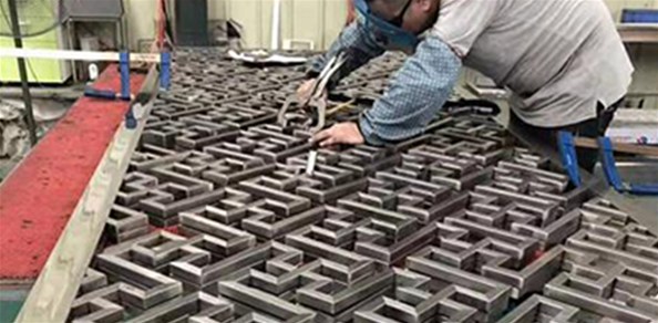 武漢不銹鋼鈑金加工的特點(diǎn)？